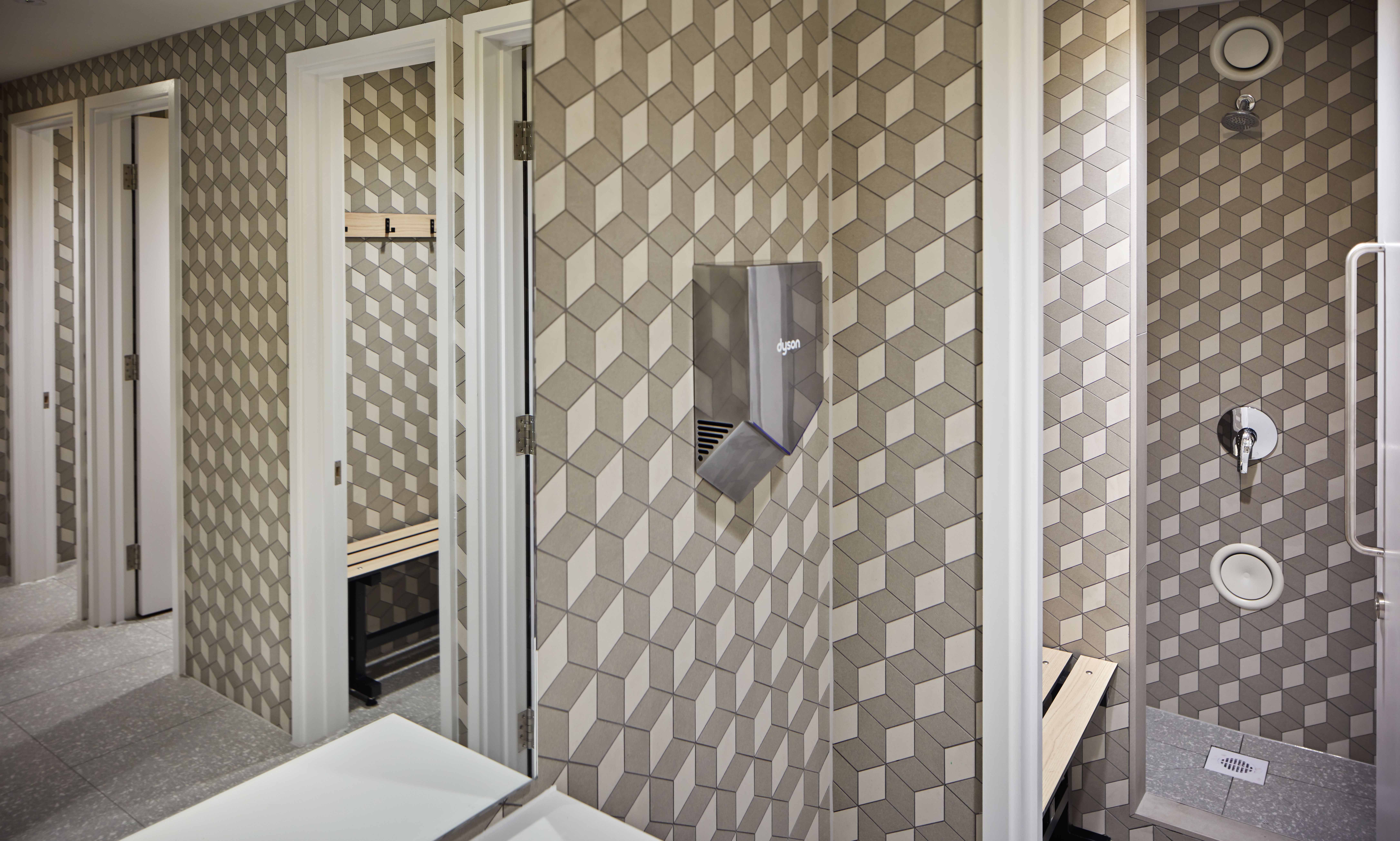 Contemporary Showers